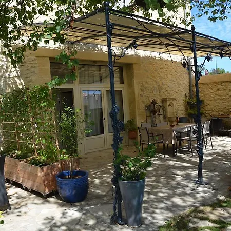 Bed & Breakfast Au Mas De Marie Ledenon
